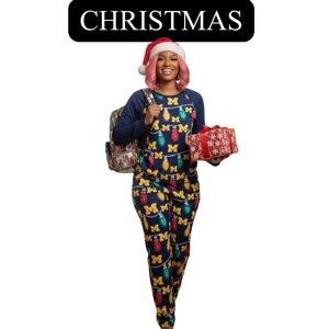 University of Michigan (UofM) Unisex Christmas Pajamas Set. Authentic. NWT